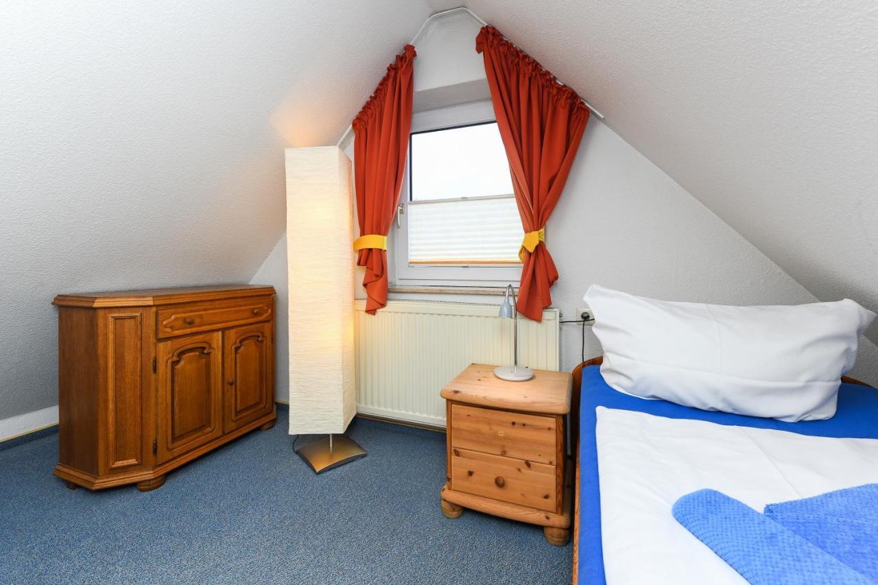 Ferienwohnung Juist Inselhaus Am Deich 뉴할링거지어 외부 사진